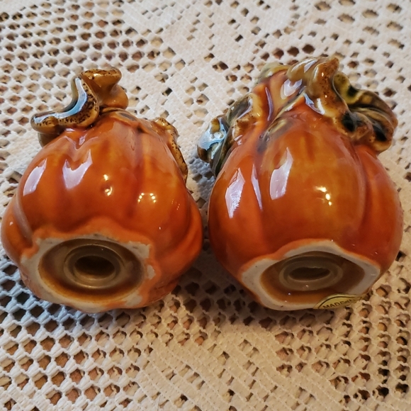 ๐3 for $20.00๐Vintage Salt & Pepper Shaker Set - Picture 4 of 5